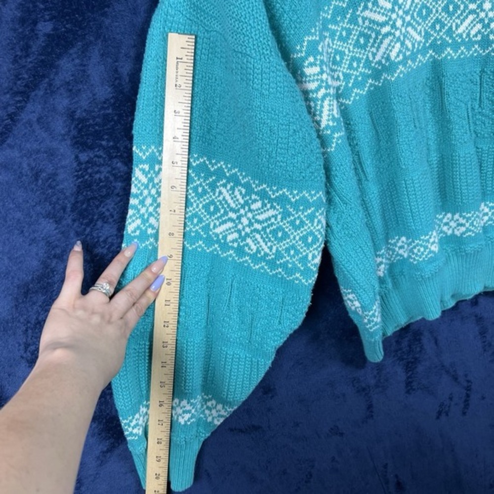 Vintage Saks Fifth Av Teal Sweater Made In Italy XL White Snowflake Pattern - Picture 5 of 15